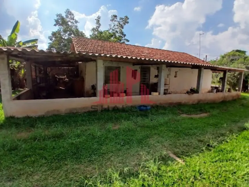 Foto 9 de Chácara com 3 quartos à venda, 180m2 em Aracoiaba Da Serra - SP