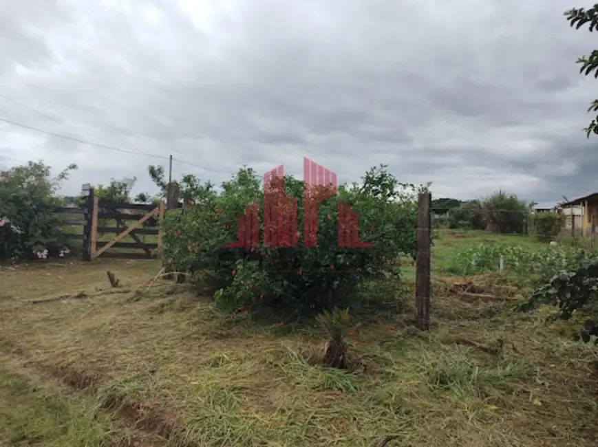 Foto 2 de Chácara à venda, 2000m2 em Sarapui - SP