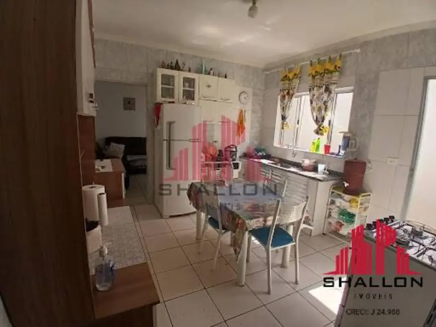 Sobrado com 2 quartos à venda, 125m2 em Vila Santana, Sorocaba - SP - imagem 1 Foto 1 de Sobrado com 2 quartos à venda, 125m2 em Vila Santana, Sorocaba - SP