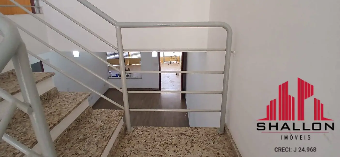 Sobrado com 3 quartos para alugar em Vila Hortência, Sorocaba - SP - imagem 2 Foto 2 de Sobrado com 3 quartos para alugar em Vila Hortência, Sorocaba - SP