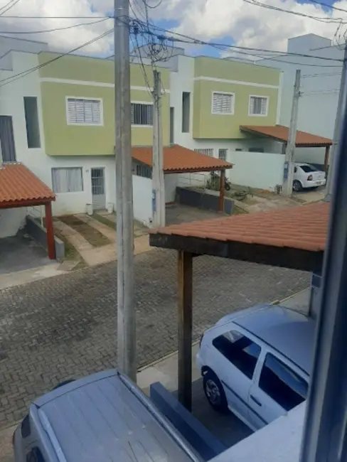 Foto 2 de Casa de Condomínio com 2 quartos à venda em Lopes de Oliveira, Sorocaba - SP