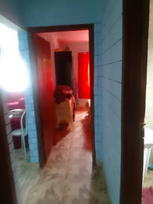 Foto 4 de Casa com 2 quartos à venda em Tapirai - SP