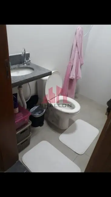 Sobrado com 2 quartos à venda, 87m2 em Jardim Santa Catarina, Sorocaba - SP - imagem 8 Foto 8 de Sobrado com 2 quartos à venda, 87m2 em Jardim Santa Catarina, Sorocaba - SP