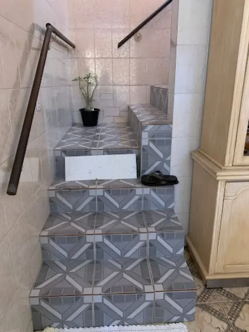 Sobrado com 3 quartos à venda em Jardim Santa Lúcia, Sorocaba - SP - imagem 7 Foto 7 de Sobrado com 3 quartos à venda em Jardim Santa Lúcia, Sorocaba - SP