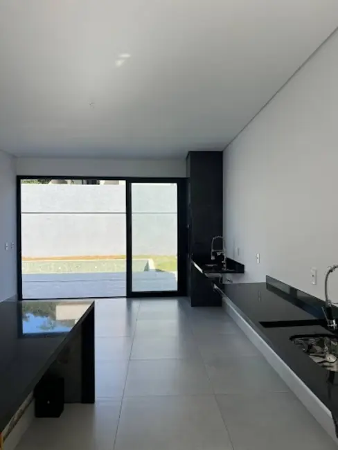 Foto 2 de Casa de Condomínio com 4 quartos à venda em Sorocaba - SP