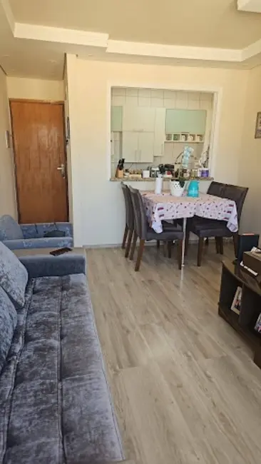Foto 1 de Apartamento com 2 quartos à venda em Jardim Guadalajara, Sorocaba - SP