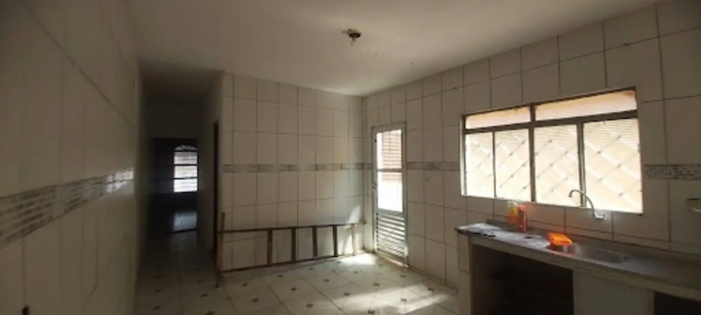 Casa com 3 quartos à venda em Jardim Altos do Itavuvu, Sorocaba - SP - imagem 5 Foto 5 de Casa com 3 quartos à venda em Jardim Altos do Itavuvu, Sorocaba - SP