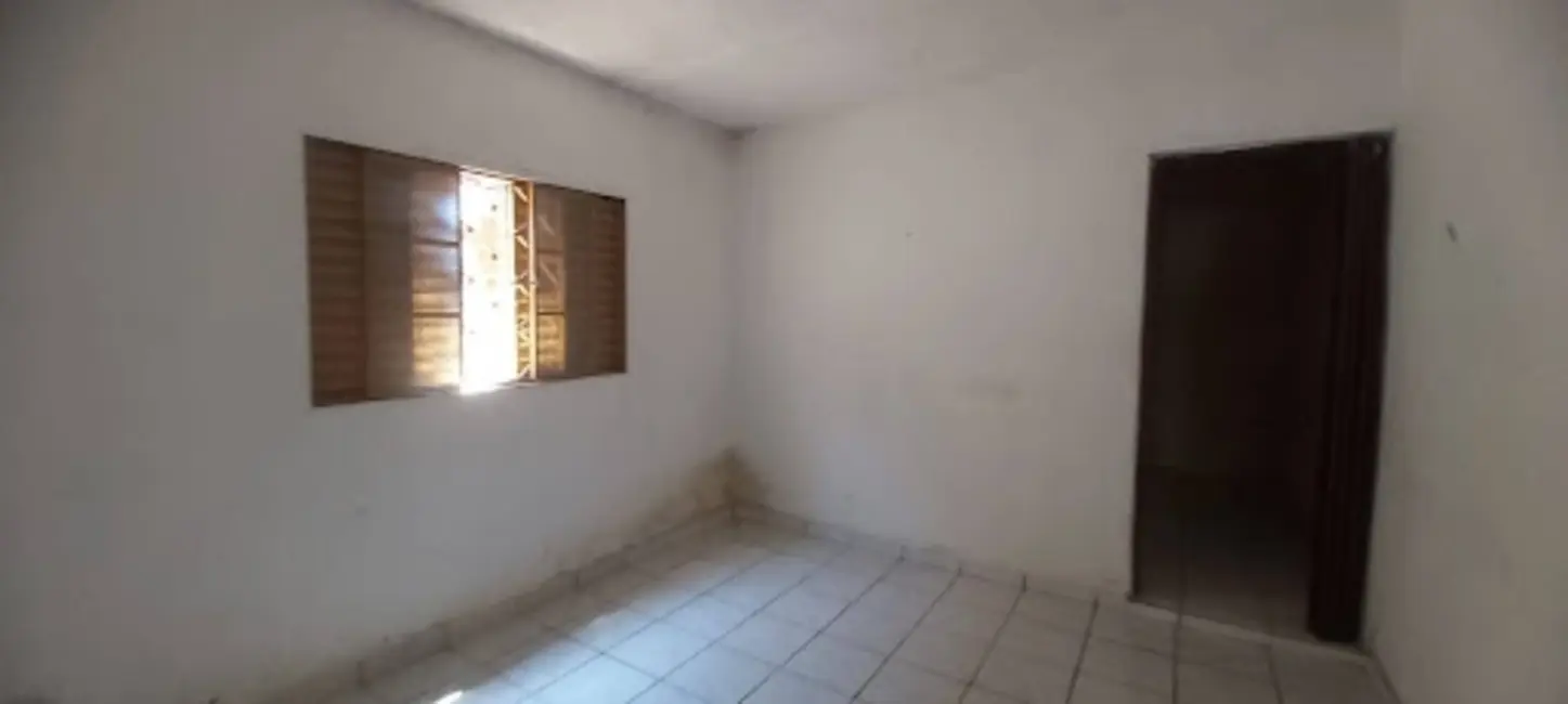 Casa com 3 quartos à venda em Jardim Altos do Itavuvu, Sorocaba - SP - imagem 3 Foto 3 de Casa com 3 quartos à venda em Jardim Altos do Itavuvu, Sorocaba - SP