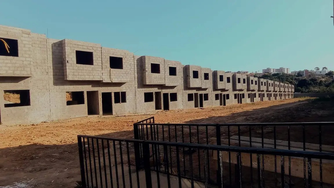 Foto 2 de Casa de Condomínio com 2 quartos à venda em Lopes de Oliveira, Sorocaba - SP