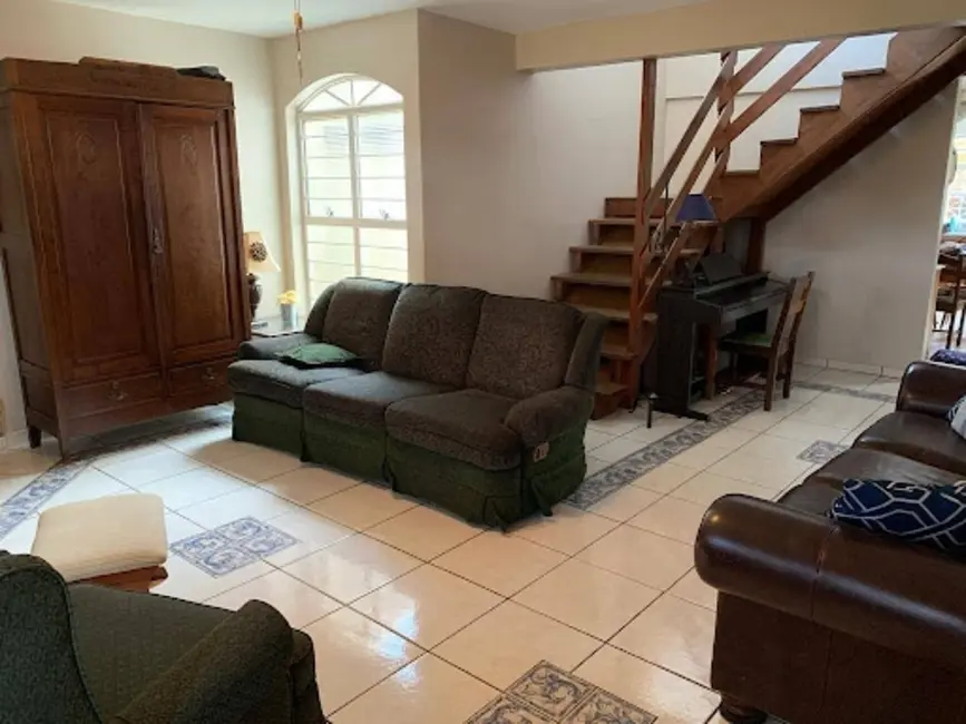 Casa com 4 quartos à venda em Jardim Nova Ipanema, Sorocaba - SP - imagem 4 Foto 4 de Casa com 4 quartos à venda em Jardim Nova Ipanema, Sorocaba - SP