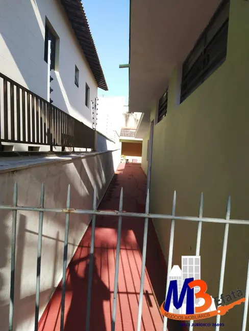 Foto 3 de Casa com 3 quartos à venda, 340m2 em Jardim Jussara, São Paulo - SP