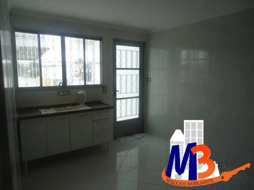 Foto 7 de Sobrado com 2 quartos para alugar, 90m2 em Taboao Da Serra - SP