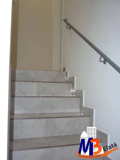 Sobrado com 2 quartos à venda, 70m2 em Jardim Amaralina, São Paulo - SP - imagem 2 Foto 2 de Sobrado com 2 quartos à venda, 70m2 em Jardim Amaralina, São Paulo - SP