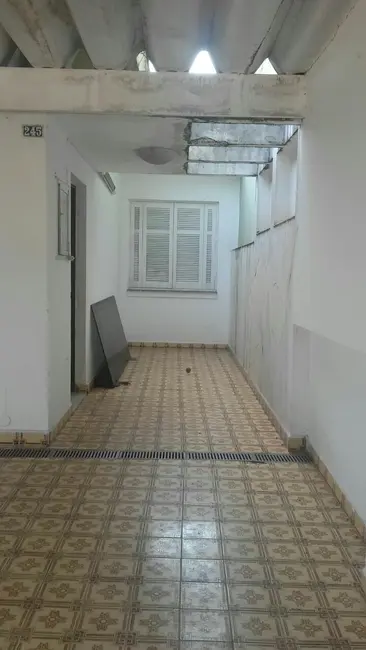 Foto 2 de Casa com 2 quartos para alugar, 200m2 em Jardim Bonfiglioli, São Paulo - SP