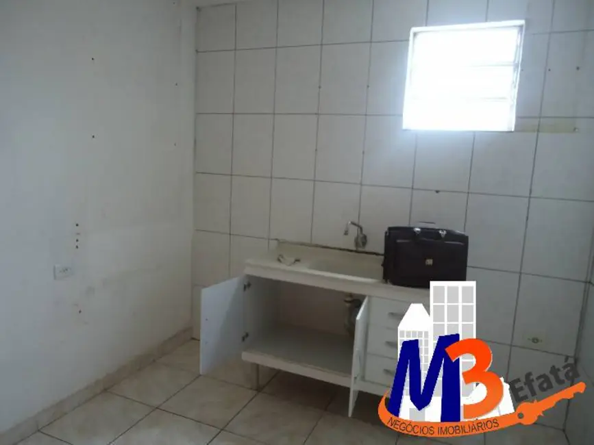 Casa com 2 quartos para alugar, 125m2 em Jardim Campo Limpo, São Paulo - SP - imagem 4 Foto 4 de Casa com 2 quartos para alugar, 125m2 em Jardim Campo Limpo, São Paulo - SP