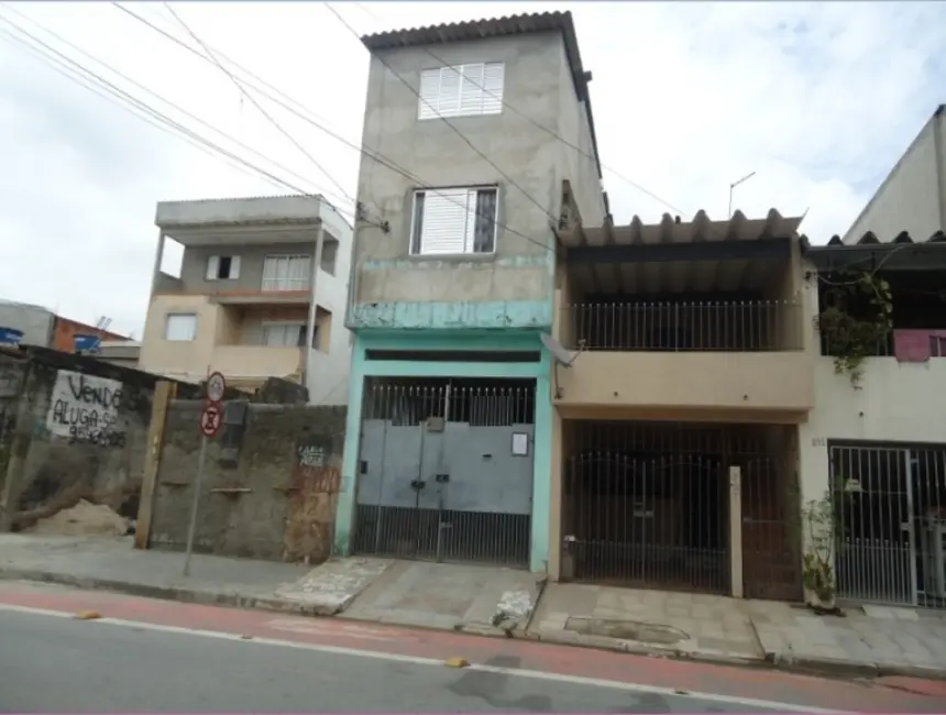Foto 1 de Casa com 2 quartos para alugar, 125m2 em Jardim Campo Limpo, São Paulo - SP