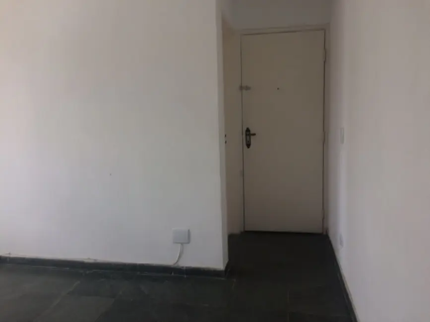Foto 2 de Apartamento com 2 quartos para alugar, 60m2 em Vila Indiana, São Paulo - SP