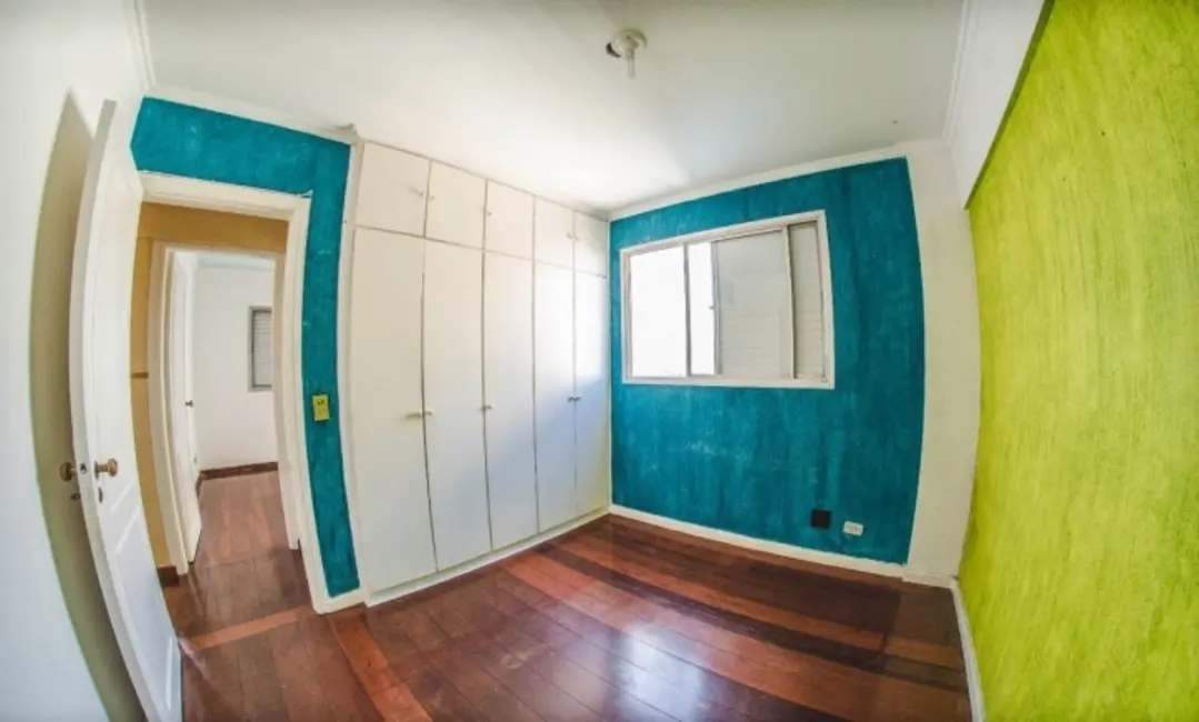Foto 2 de Apartamento com 3 quartos para alugar, 85m2 em Vila Universitária, São Paulo - SP