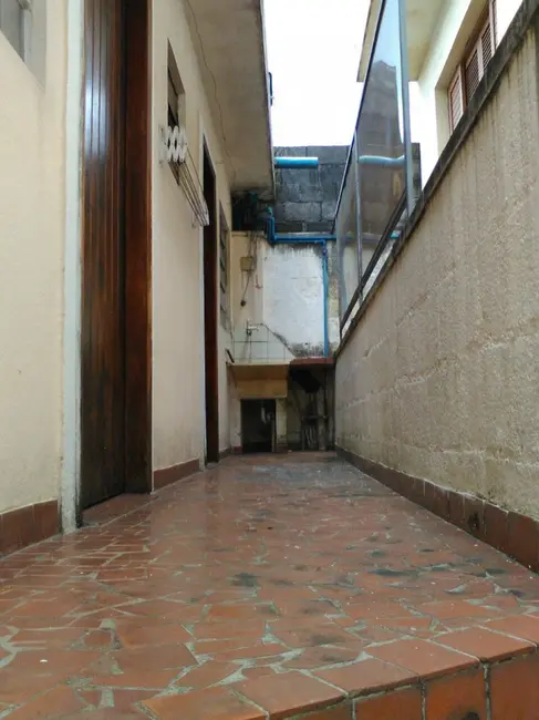 Foto 2 de Casa com 1 quarto para alugar, 40m2 em Jardim Ivana, São Paulo - SP