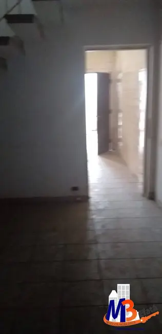 Foto 12 de Casa com 2 quartos para alugar, 130m2 em Jardim Salete, Taboao Da Serra - SP