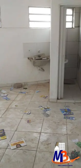 Foto 1 de Casa com 2 quartos para alugar, 130m2 em Jardim Salete, Taboao Da Serra - SP