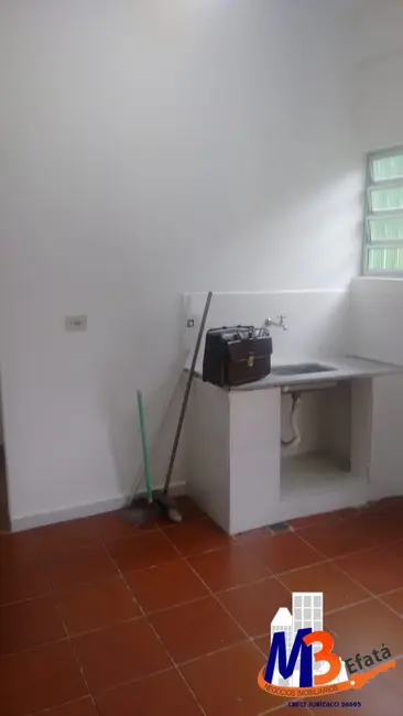 Casa com 1 quarto para alugar, 55m2 em Taboao Da Serra - SP - imagem 9 Foto 9 de Casa com 1 quarto para alugar, 55m2 em Taboao Da Serra - SP