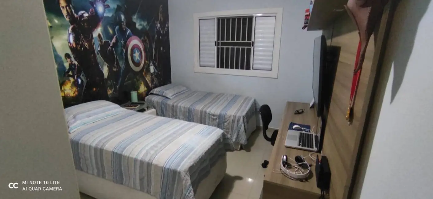 Sobrado com 3 quartos à venda em Parque Ipê, São Paulo - SP - imagem 8 Foto 8 de Sobrado com 3 quartos à venda em Parque Ipê, São Paulo - SP