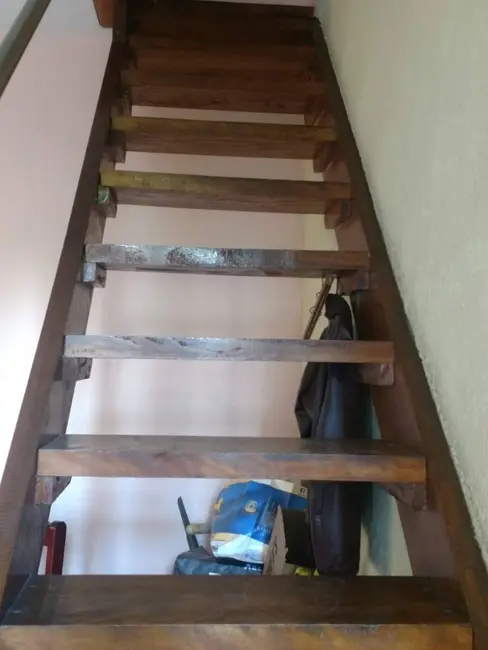 Casa com 3 quartos à venda, 190m2 em Jardim Maria Rosa, Taboao Da Serra - SP - imagem 7 Foto 7 de Casa com 3 quartos à venda, 190m2 em Jardim Maria Rosa, Taboao Da Serra - SP