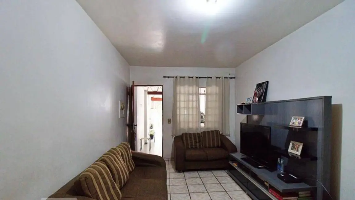 Foto 9 de Sobrado com 2 quartos à venda, 130m2 em Jardim Henriqueta, Taboao Da Serra - SP