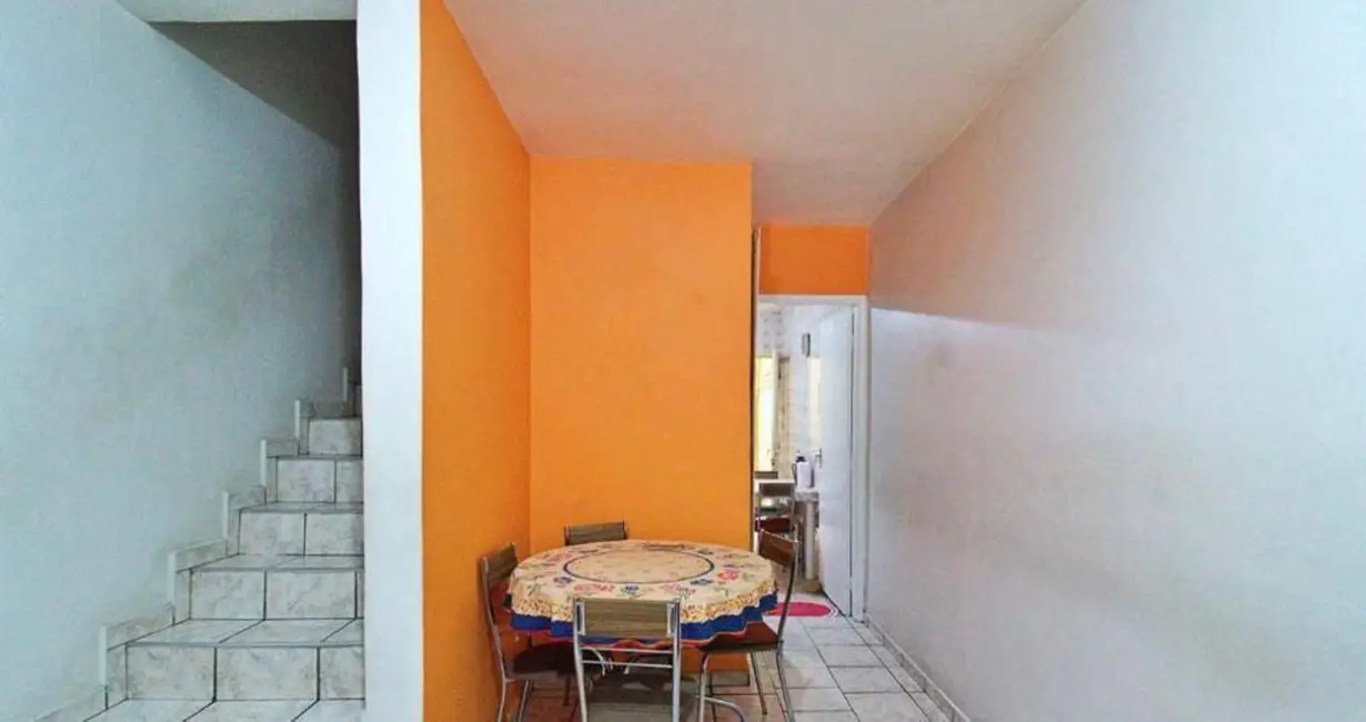 Foto 3 de Sobrado com 2 quartos à venda, 130m2 em Jardim Henriqueta, Taboao Da Serra - SP