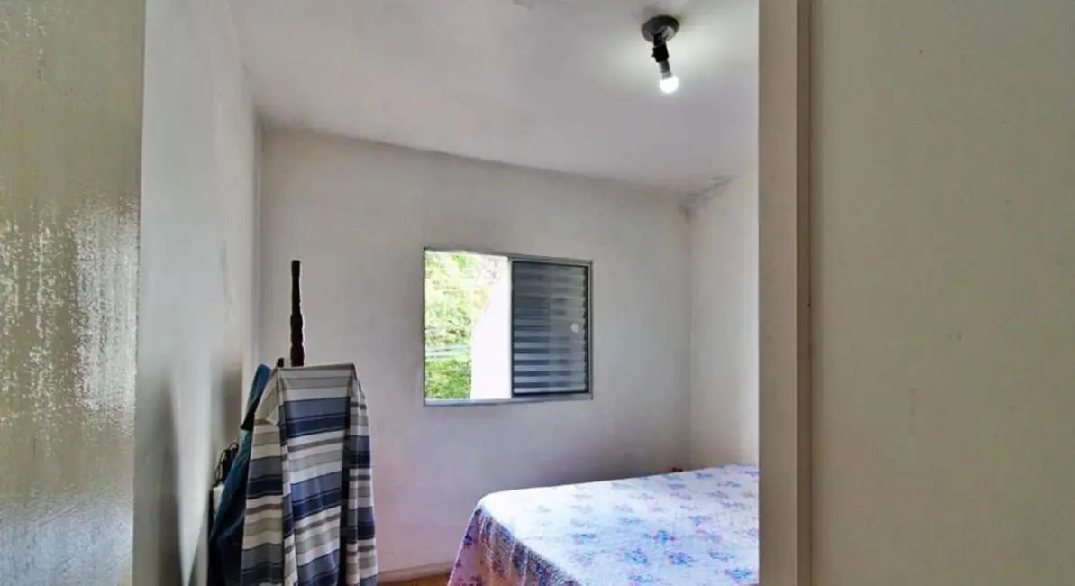 Foto 7 de Sobrado com 2 quartos à venda, 130m2 em Jardim Henriqueta, Taboao Da Serra - SP