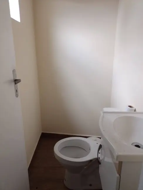 Sala Comercial para alugar, 180m2 em Arraial Paulista, Taboao Da Serra - SP - imagem 3 Foto 3 de Sala Comercial para alugar, 180m2 em Arraial Paulista, Taboao Da Serra - SP