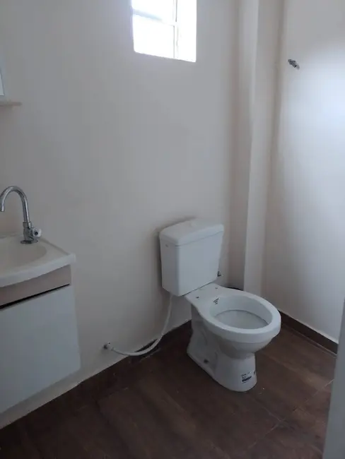 Sala Comercial para alugar, 180m2 em Arraial Paulista, Taboao Da Serra - SP - imagem 6 Foto 6 de Sala Comercial para alugar, 180m2 em Arraial Paulista, Taboao Da Serra - SP