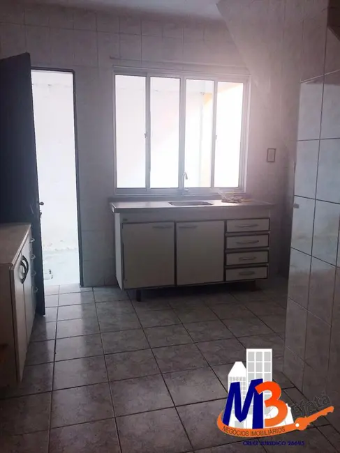 Foto 3 de Sobrado com 3 quartos para alugar, 90m2 em Jardim Wanda, Taboao Da Serra - SP