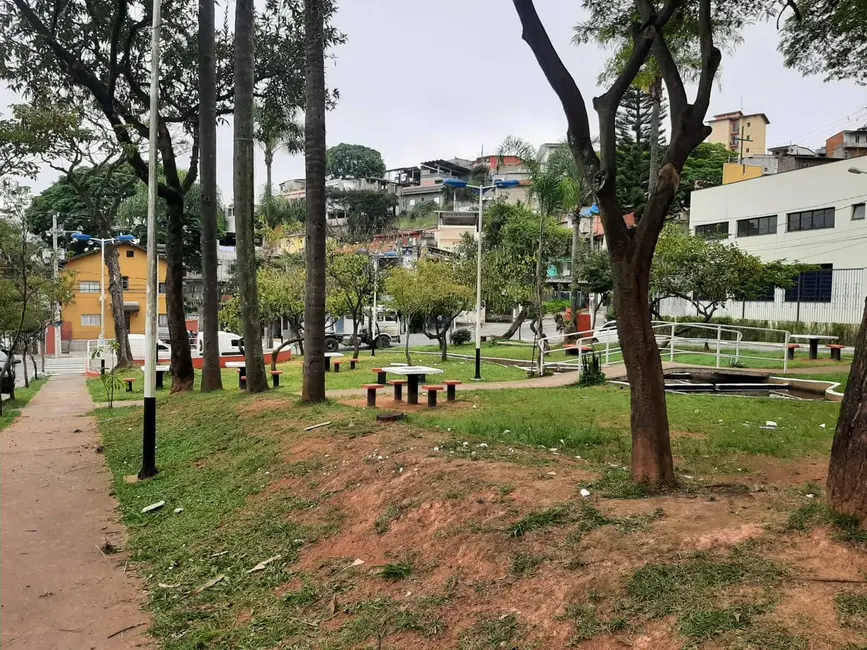 Foto 3 de Apartamento com 2 quartos à venda, 45m2 em Jardim Maria Rosa, Taboao Da Serra - SP