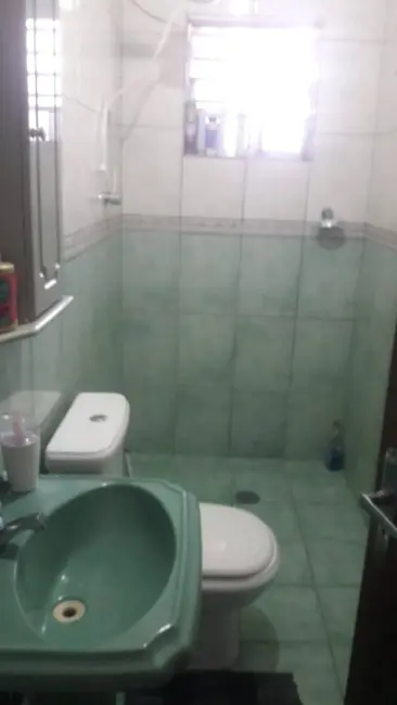 Sobrado com 2 quartos para alugar em Vila das Oliveiras, Taboao Da Serra - SP - imagem 8 Foto 8 de Sobrado com 2 quartos para alugar em Vila das Oliveiras, Taboao Da Serra - SP