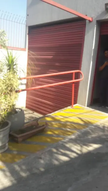 Sala Comercial para alugar, 450m2 em Jardim Maria Rosa, Taboao Da Serra - SP - imagem 1 Foto 1 de Sala Comercial para alugar, 450m2 em Jardim Maria Rosa, Taboao Da Serra - SP