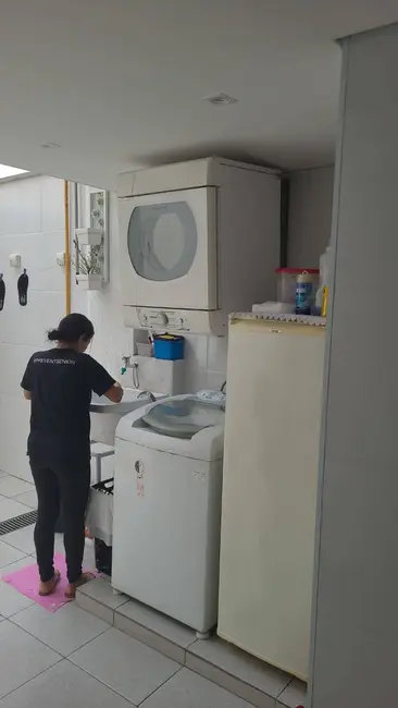 Sobrado com 2 quartos para alugar, 125m2 em Jardim Jussara, São Paulo - SP - imagem 3 Foto 3 de Sobrado com 2 quartos para alugar, 125m2 em Jardim Jussara, São Paulo - SP