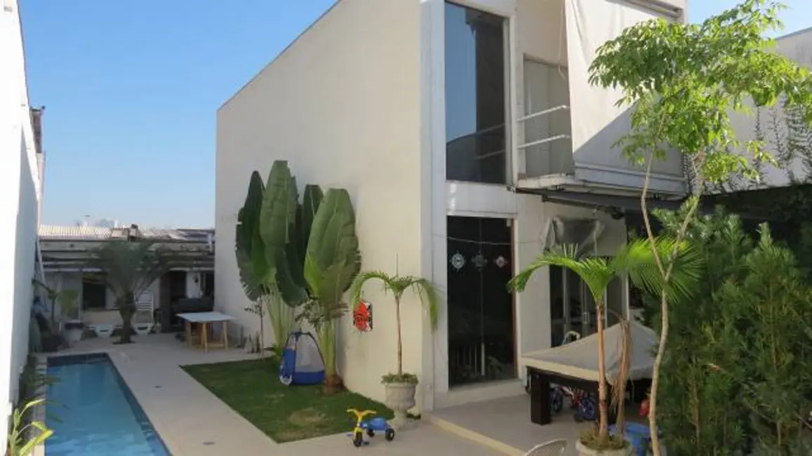 Foto 1 de Sobrado com 3 quartos à venda em Jardim Dracena, São Paulo - SP