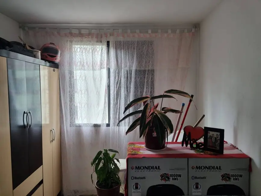 Foto 9 de Apartamento com 2 quartos à venda em Jardim Mirna, Taboao Da Serra - SP