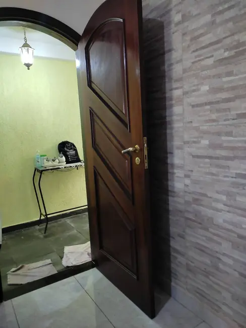 Foto 4 de Sobrado com 4 quartos à venda e para alugar, 250m2 em Jardim Alvorada (Zona Oeste), São Paulo - SP