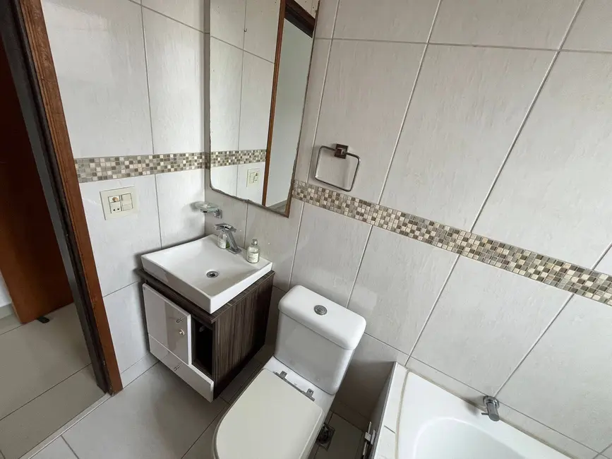 Foto 5 de Casa com 3 quartos à venda em Jardim Monte Alegre, Taboao Da Serra - SP