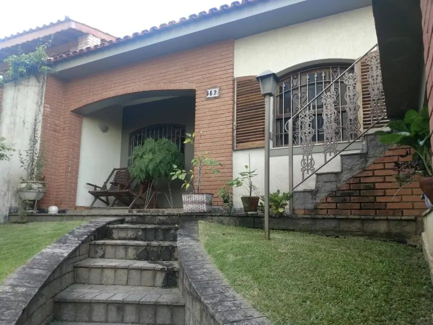 Foto 1 de Casa com 2 quartos para alugar em Jardim Maria Rosa, Taboao Da Serra - SP