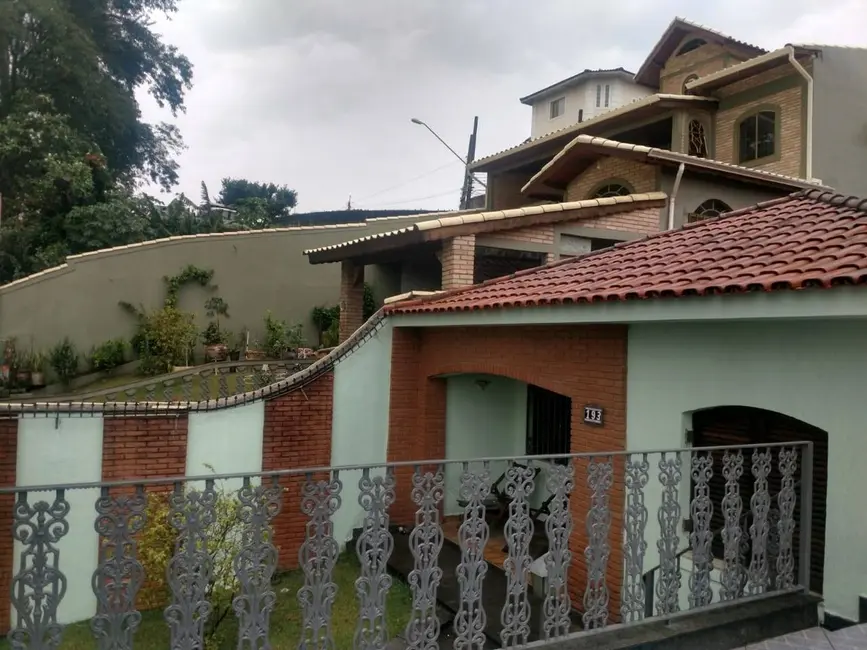 Foto 2 de Casa com 2 quartos para alugar em Jardim Maria Rosa, Taboao Da Serra - SP