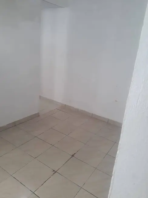 Foto 1 de Casa com 1 quarto para alugar em Jardim Beatriz, Taboao Da Serra - SP