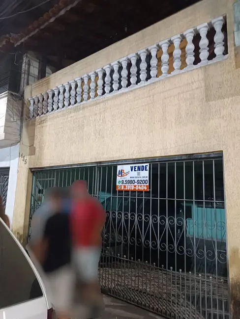 Foto 1 de Sobrado com 4 quartos à venda em Parque Industrial das Oliveiras, Taboao Da Serra - SP