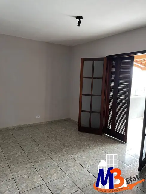 Foto 5 de Sobrado com 3 quartos para alugar, 250m2 em Jardim Dracena, São Paulo - SP