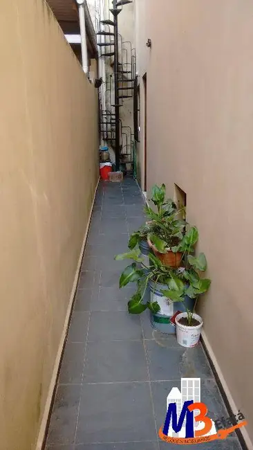 Foto 8 de Casa com 3 quartos à venda, 240m2 em Vila Iasi, Taboao Da Serra - SP