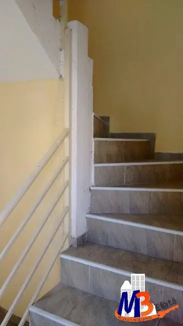 Casa com 1 quarto para alugar, 40m2 em Jardim Três Marias, Taboao Da Serra - SP - imagem 3 Foto 3 de Casa com 1 quarto para alugar, 40m2 em Jardim Três Marias, Taboao Da Serra - SP