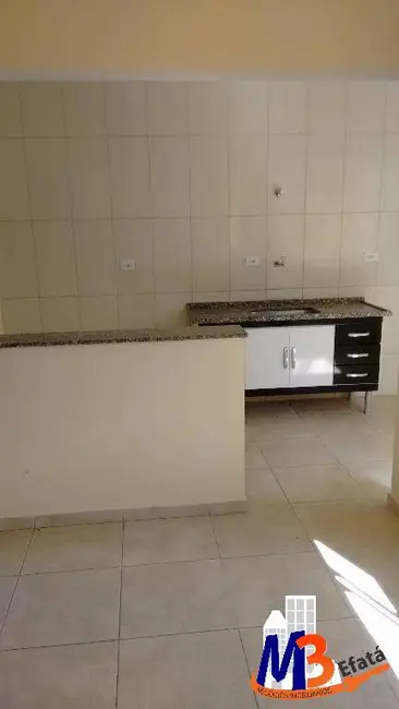 Casa com 1 quarto para alugar, 40m2 em Jardim Três Marias, Taboao Da Serra - SP - imagem 4 Foto 4 de Casa com 1 quarto para alugar, 40m2 em Jardim Três Marias, Taboao Da Serra - SP